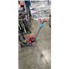 Image 2 : BRIGGS AND STRATTON GAS EDGER