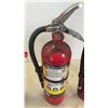 Image 4 : 5 CHARGED FIRE EXTINGUISHERS