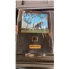 Image 8 : WIZARD OF OZ COLLECTIBLES AND JURASSIC PARK COLLECTIBLES - NO DVDS
