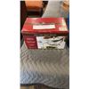 Image 10 : INSULATED GRAVY SERVER, SMALL CAST IRON SKILLET, CUPCAKE PLUNGER, CANDLES AND MORE