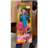 Image 2 : 4 NEW DOLLS - 3 BARBIE AND SALLY