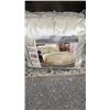 Image 3 : 4 BAGS OF BEDDING