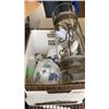 Image 2 : 11 BOXES OF ESTATE GOODS