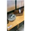 Image 1 : MORTAR AND PESTLE AND GLASS DECANTERS IN CADDY