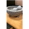 Image 3 : MORTAR AND PESTLE AND GLASS DECANTERS IN CADDY