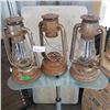 Image 1 : 3 DIETZ NO 80 BLIZZARD OIL LAMPS 2 WITH GLASS