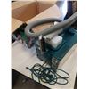 Image 3 : BISSELL LITTLE GREEN MACHINE WORKING