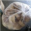 Image 2 : LOT OF 70 NEW BAMBOO STEAMERS