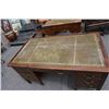 Image 3 : 7 DRAWER DOUBLE PEDESTAL DESK WITH LEATHER INSERT
