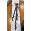 Image 2 : INSIGNIA 58 INCH LIGHTWEIGHT TRIPOD
