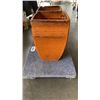 Image 2 : 2 GLAZED POTTERY PLANTERS 18 INCHES TALL