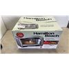 Image 1 : HAMILTON BEACH 6 SLICE CONVECTION TOASTER OVEN