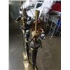 Image 2 : 3 BROWN AND BRASS FLOOR LAMPS