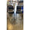 Image 1 : 8 STACKING BAR STOOLS