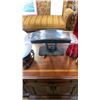 Image 2 : DESK LAMP, TABLE LAMPS AND POST TOPPER GLOBE LAMP