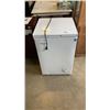 Image 1 : FRIDGEMASTER APPARTMENT SIZE DEEP FREEZE