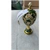Image 9 : DECORATIVE EGGS AND DECORATIVE TEAPOT