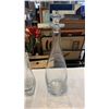 Image 2 : 4 CONTEMPORARY DECANTERS