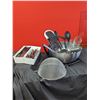Image 2 : Kitchen Utensils