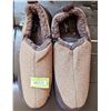 Image 2 : Brown Slippers