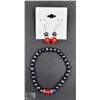 Image 1 : #33-NATURAL BLACK TAHITIAN PEARL & RED JADE BRACEL