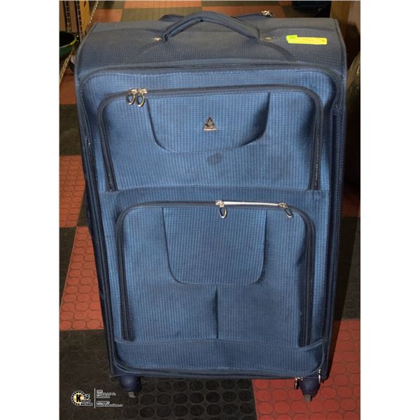 LARGE TRAVEL SUITCASE