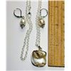 Image 1 : 18)  NATURAL BIWA BLISTER PEARL PENDANT ON 18"
