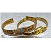 Image 1 : VINTAGE TRI COLORED BANGLE/BRACELET