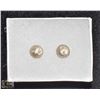 Image 1 : SILVER STUD EARRINGS