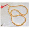 Image 1 : LONG YELLOW JADE NECKLACE