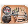 Image 1 : FLAT OF TOOLS #1