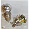 Image 1 : SINGLE CYLINDER DEADBOLT W/ 6000LB HITCH BALL