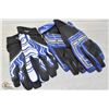 Image 1 : 2 NEW PAIRS OF BLACK AND BLUE RIDING GLOVES