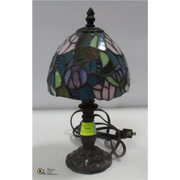 SMALL TIFFANY STYLE LAMP 12" TALL