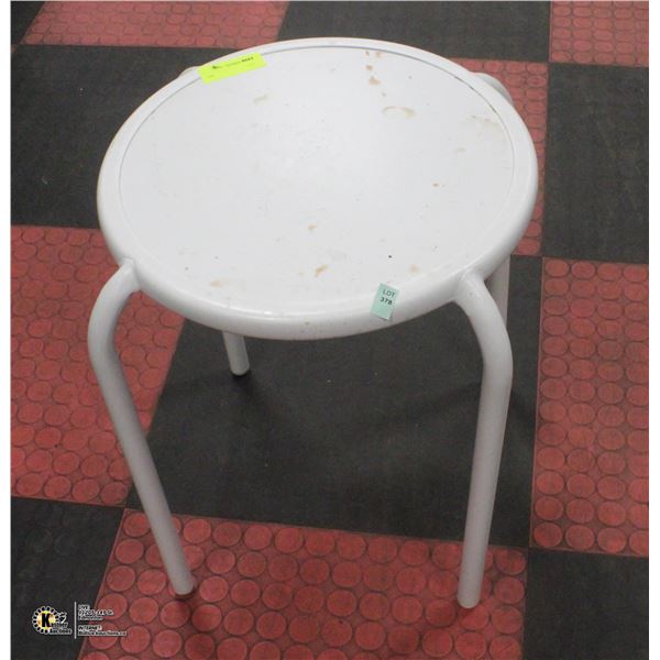 LOT OF 2 WHITE METAL STOOLS