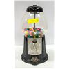 Image 1 : VINTAGE CONTINENTIAL GUMBALL MACHINE