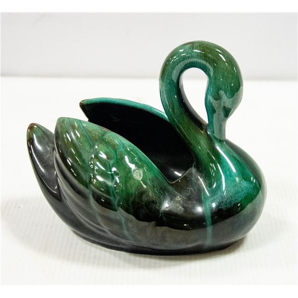 7.5" BLUE MOUNTAIN POTTERY SWAN CANDY DISH