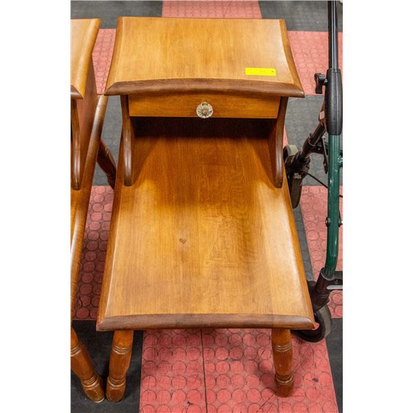 VINTAGE MAPLE WOOD 2 TIER SIDE TABLE WITH DRAWER