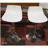 Image 1 : PAIR OF SWIVEL BAR STOOLS