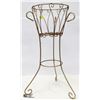 Image 1 : VINTAGE METAL PLANT STAND