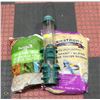 Image 1 : BIRD FEEDER WITH BAG OF BIRD FEED
