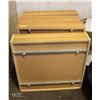 Image 1 : ROLL AWAY STORAGE  LOT OF 4