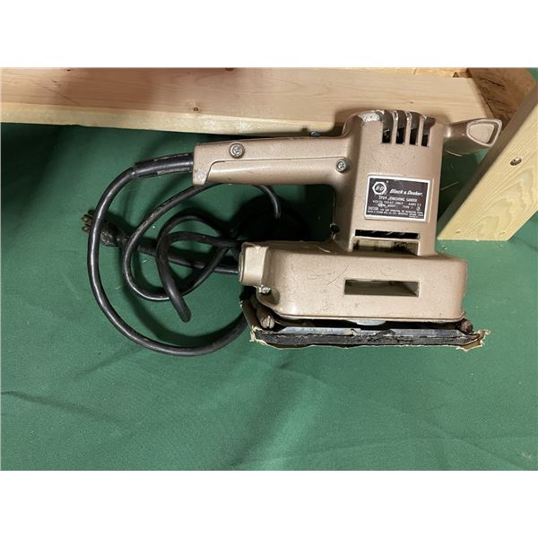 Black & Decker Finishing Sander