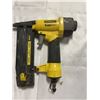 Image 2 : Stanley Nail Gun