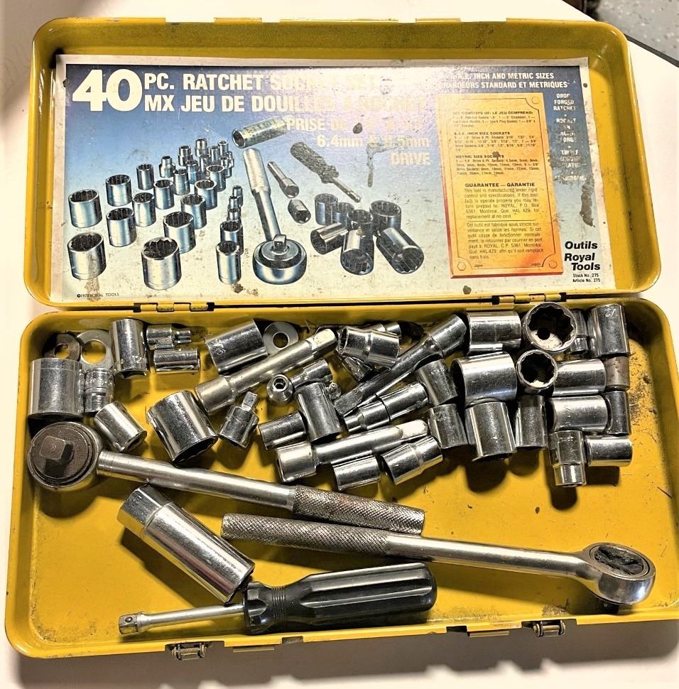 Yellow Socket Set Insert Socket Set in Yellow Case