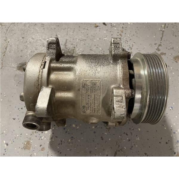 Ford Air Conditioning Compressor SD709