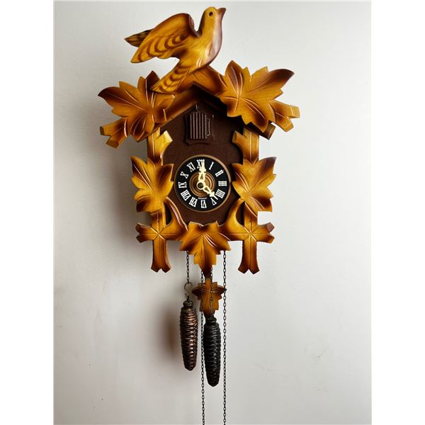 Classic Style Wooden German Cookoo Clock