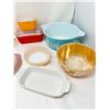 Image 2 : Pyrex, fire king and misc kitchen baking dishes