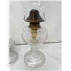 Image 2 : Set of 2-vintage oil lamps with globes