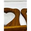Image 3 : Pair of heart shaped mirrored shelf hangers